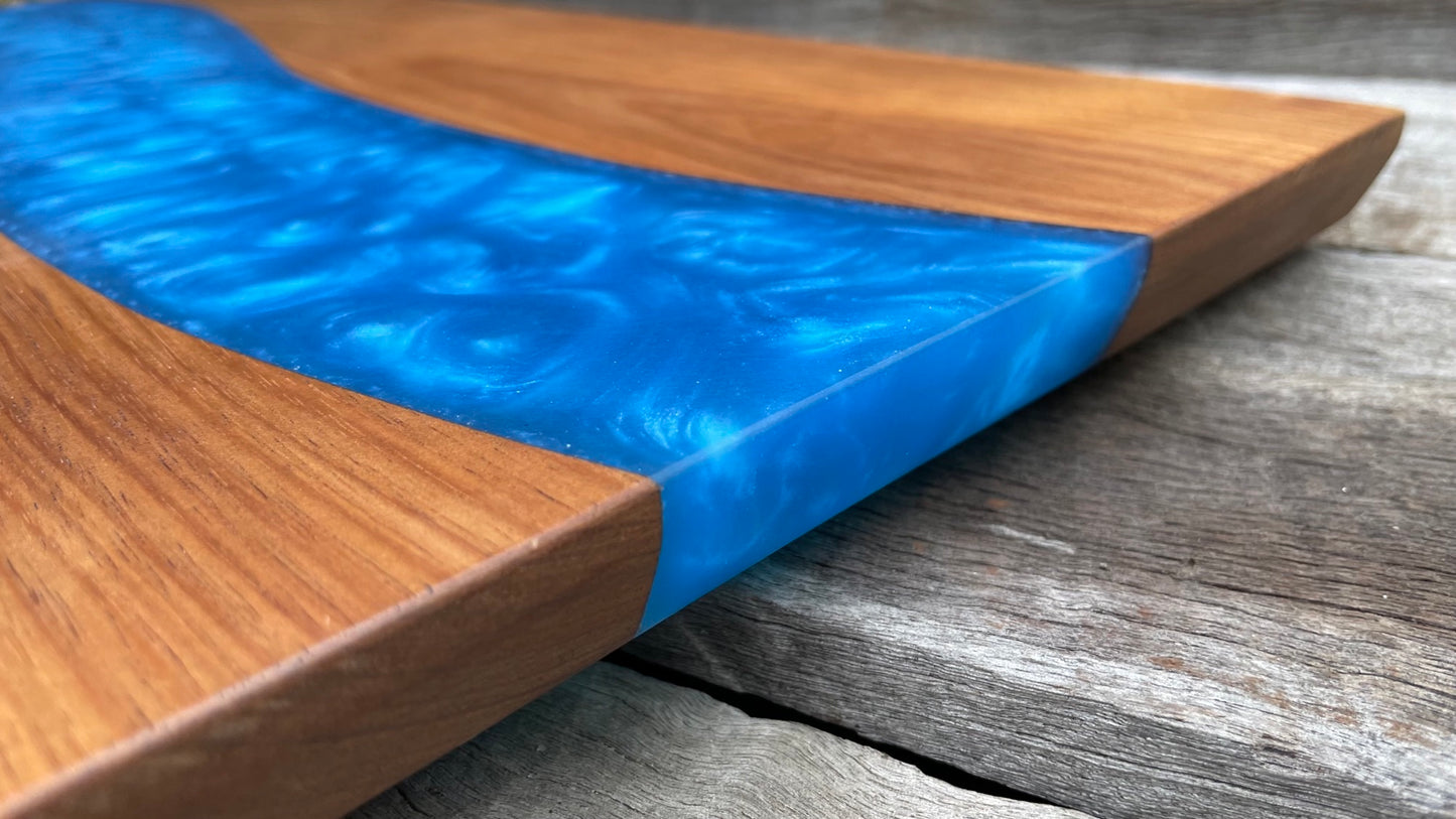 Blackwood blue chopping board