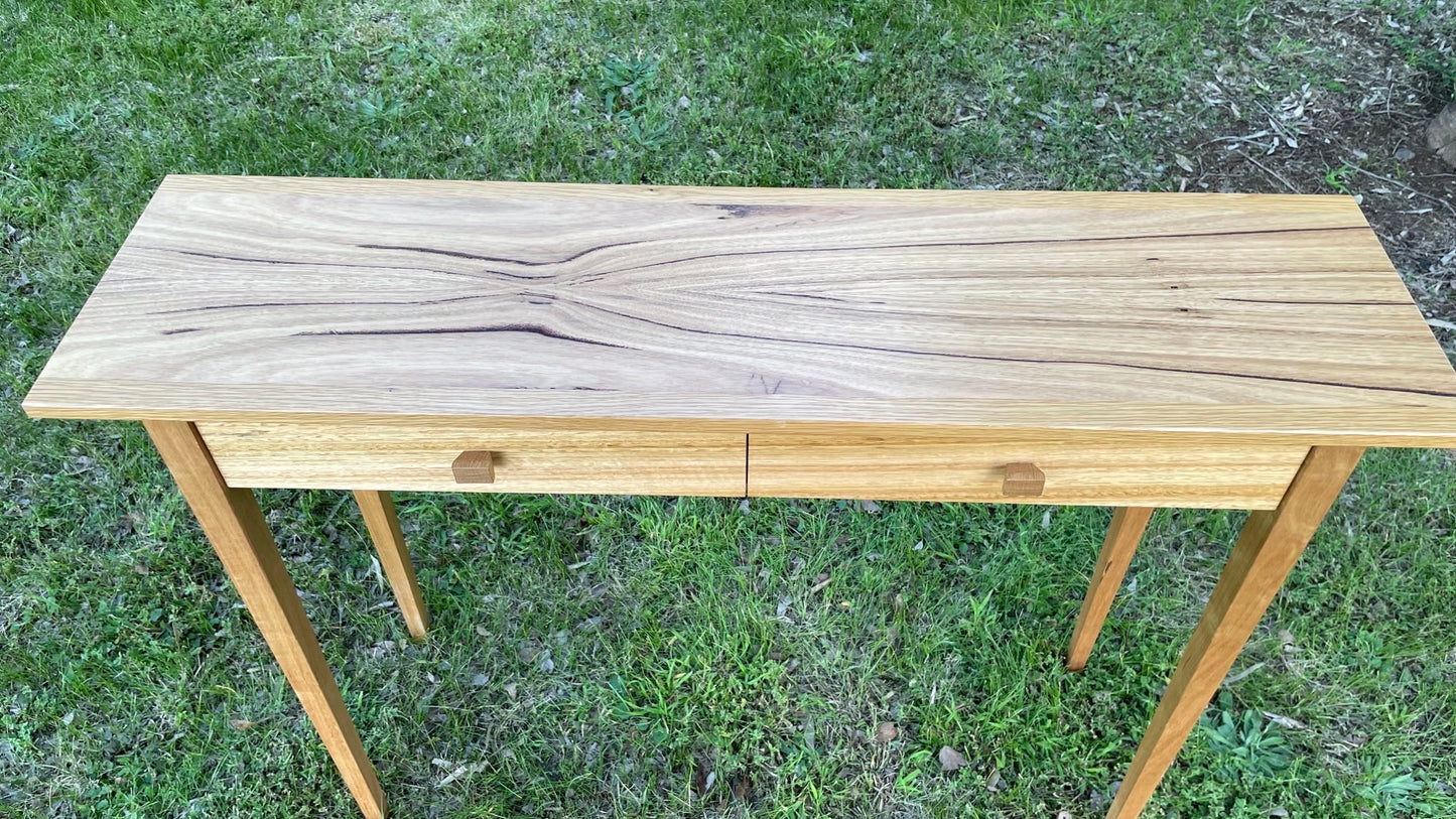 Tassie Oak Entrance Table