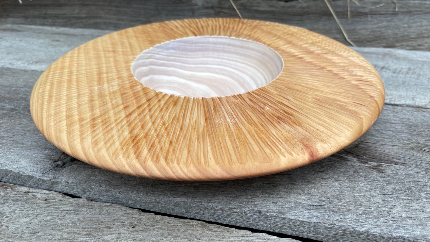 Pine bowl white